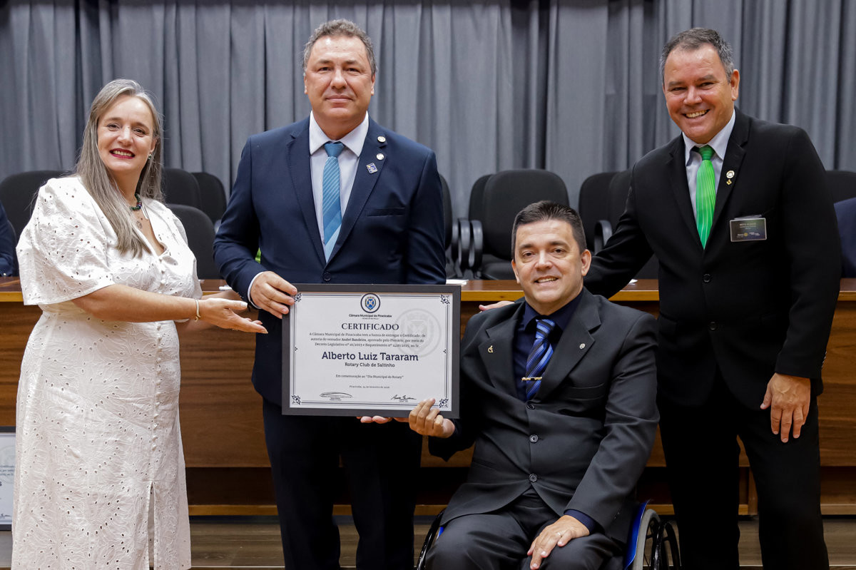 Projetos sociais desenvolvidos pelos clubes de serviço em prol da comunidade foram destacados na solenidade