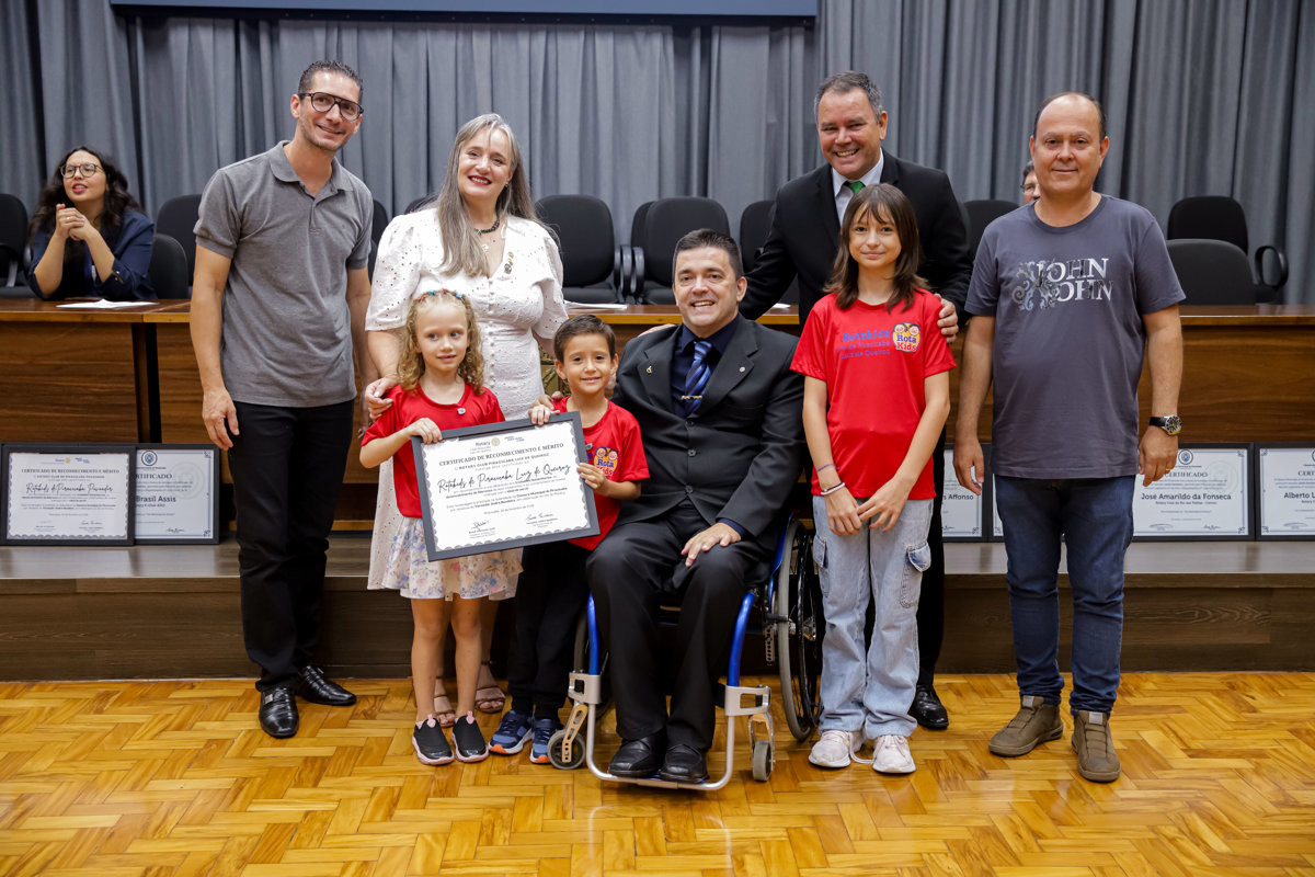 Projetos sociais desenvolvidos pelos clubes de serviço em prol da comunidade foram destacados na solenidade