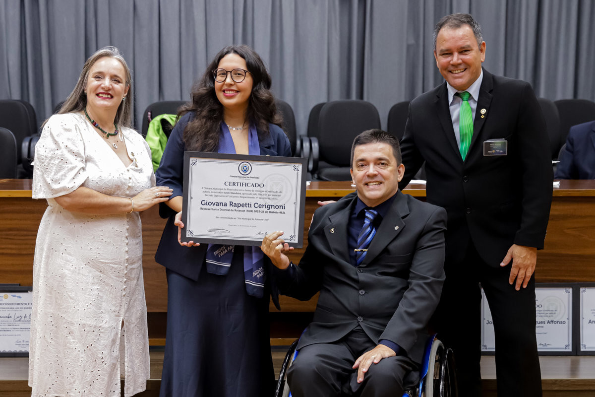 Projetos sociais desenvolvidos pelos clubes de serviço em prol da comunidade foram destacados na solenidade