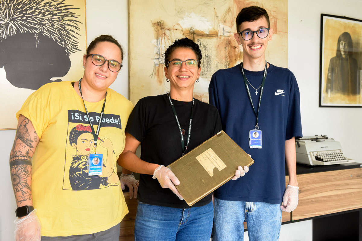 Da esquerda para a direita: Natália Marques, Dayane Cristina Soldan e Ighor Menezes