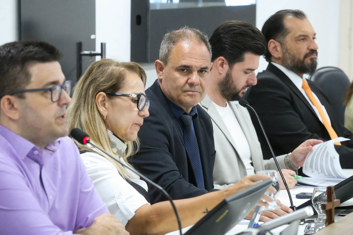 Audiência aconteceu na tarde desta quarta-feira (25), no plenário da Câmara