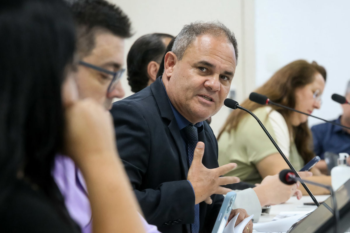 Audiência aconteceu na tarde desta quarta-feira (25), no plenário da Câmara