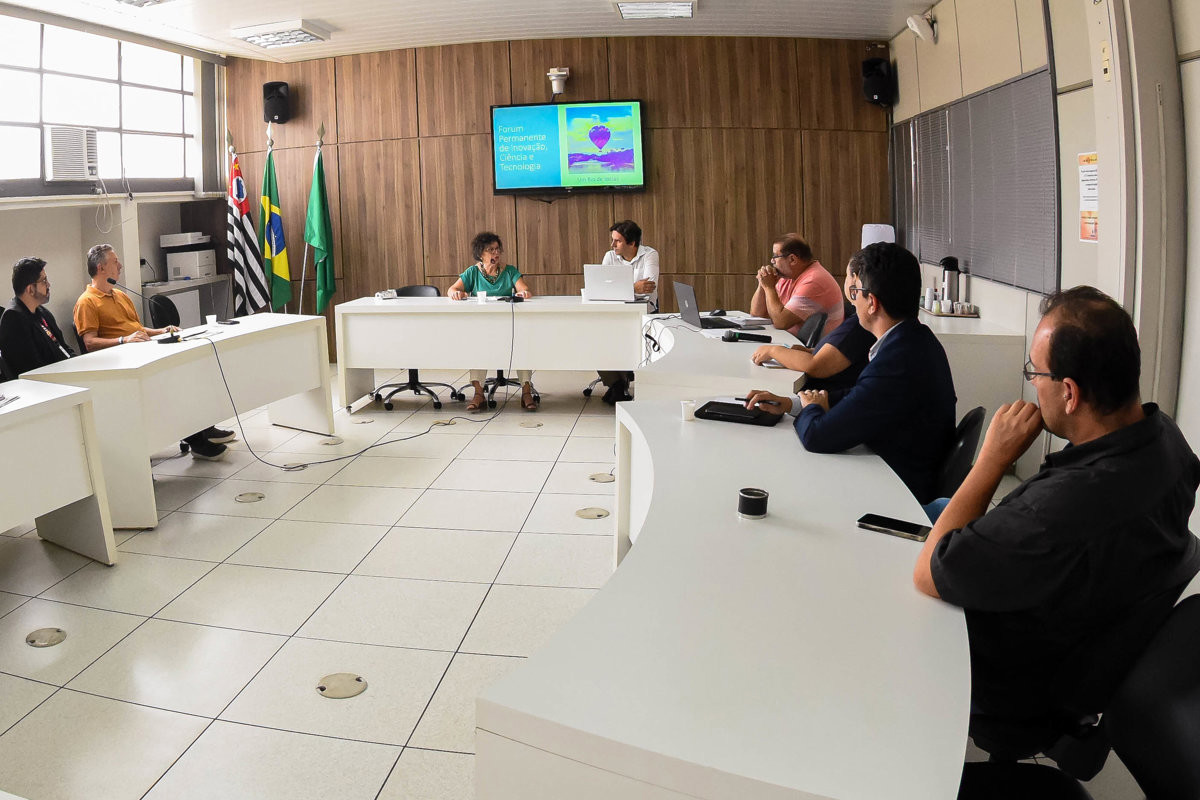 Fórum de Inovação defende retomada de manifesto e novas ações com foco na IA