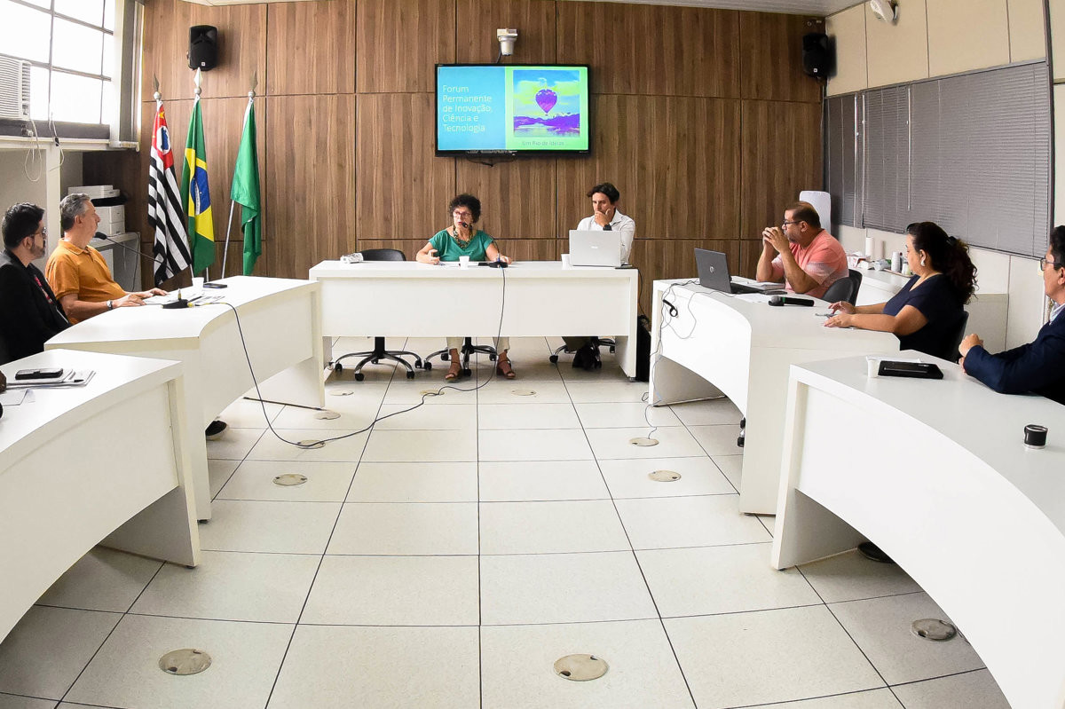 Fórum de Inovação defende retomada de manifesto e novas ações com foco na IA