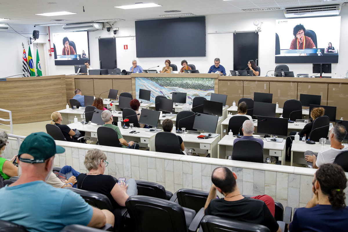 Audiência foi solicitada por meio do requerimento 8/2026, e aconteceu na noite desta terça (3), no Plenário "Franscisco Antonio Coelho"