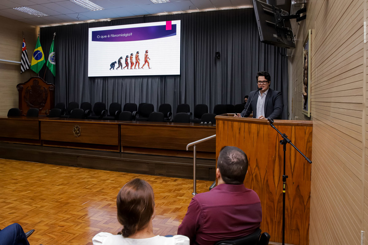 Câmara amplia debate sobre legislações e defende protocolo da fibromialgia