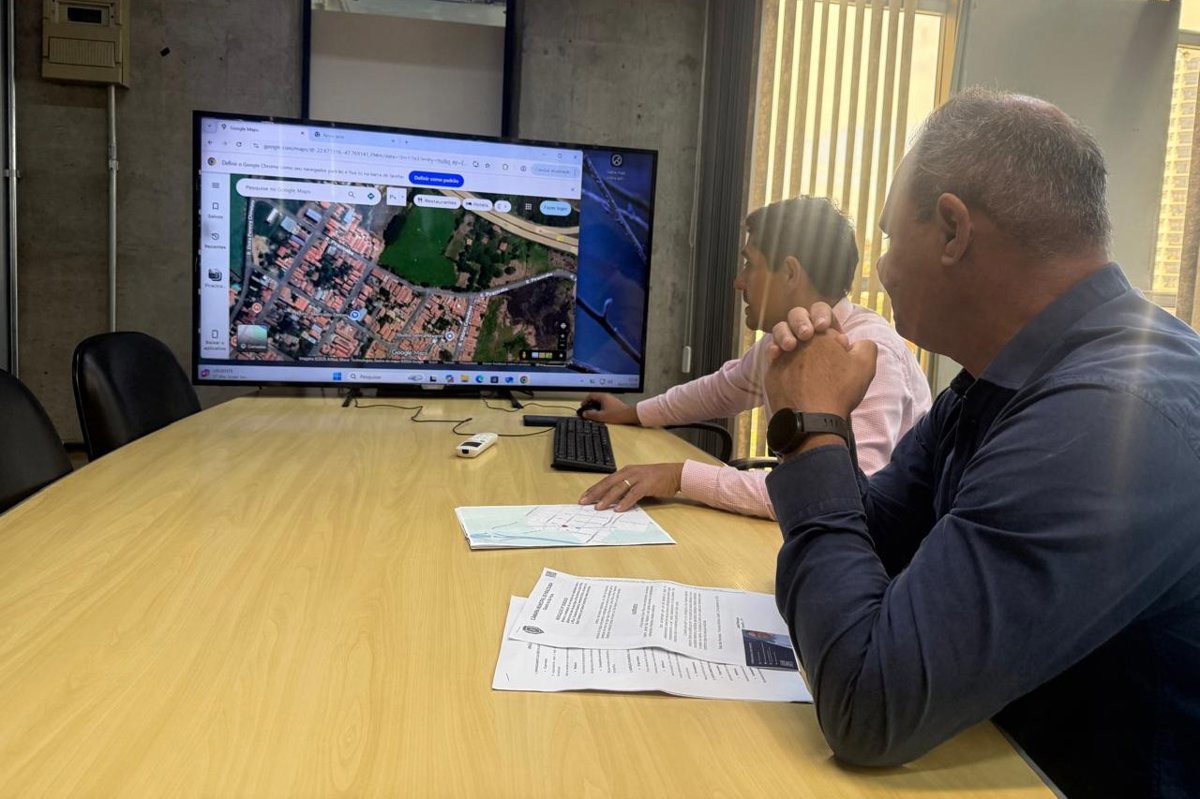 Reunião aconteceu na sede da pasta, no Centro Cívico