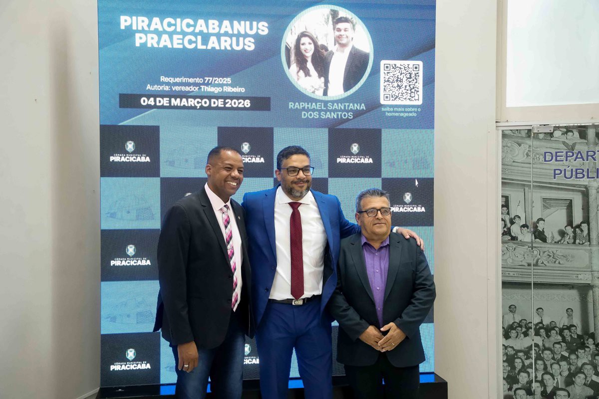 Sessão solene reuniu convidados e participantes no Salão Nobre da Câmara