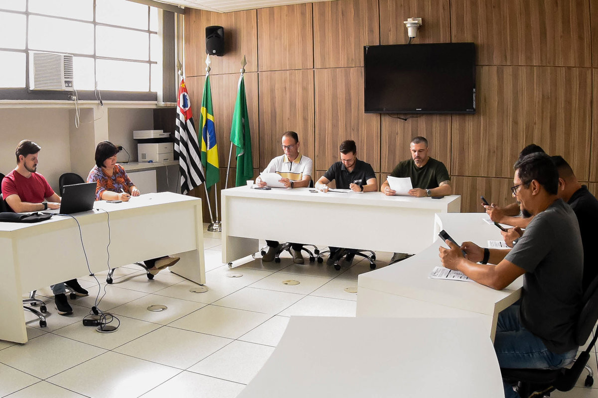 Projeto que cria cadastro de pessoas condenadas por maus-tratos recebeu parecer contrário