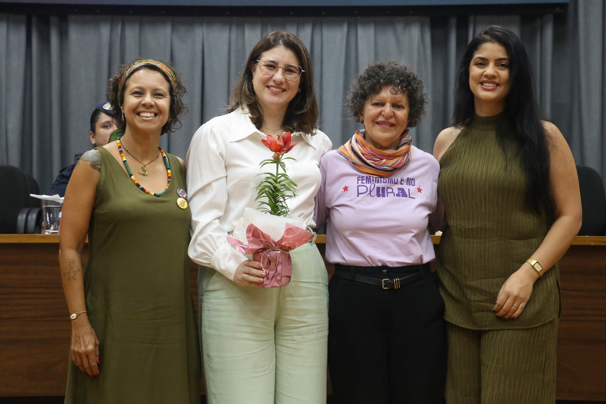 Reunião solene da Câmara celebra o Dia Internacional e Semana Especial da Mulher