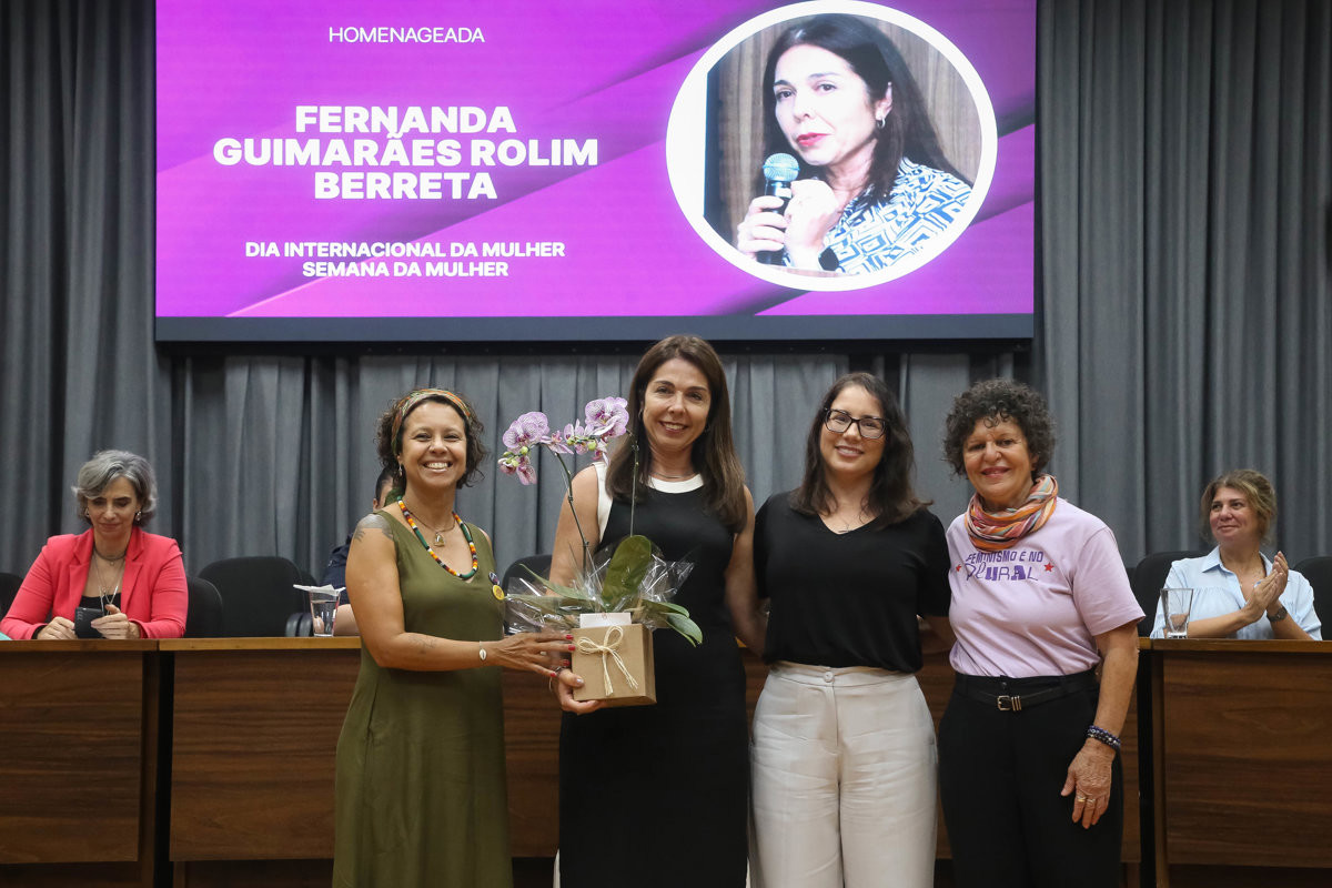 Reunião solene da Câmara celebra o Dia Internacional e Semana Especial da Mulher