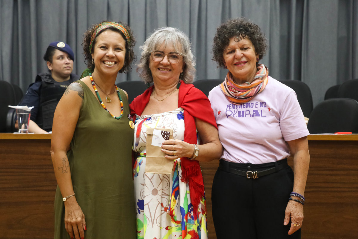 Reunião solene da Câmara celebra o Dia Internacional e Semana Especial da Mulher