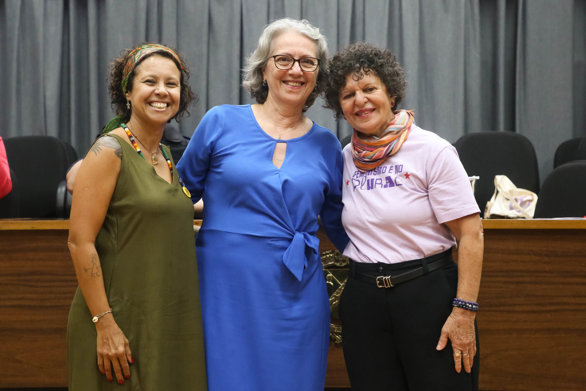 Reunião solene da Câmara celebra o Dia Internacional e Semana Especial da Mulher
