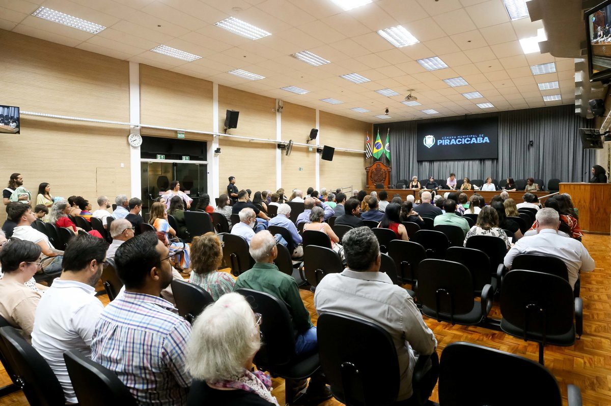 Reunião solene da Câmara celebra o Dia Internacional e Semana Especial da Mulher