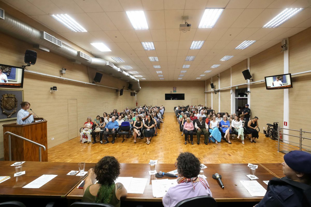 Reunião solene da Câmara celebra o Dia Internacional e Semana Especial da Mulher