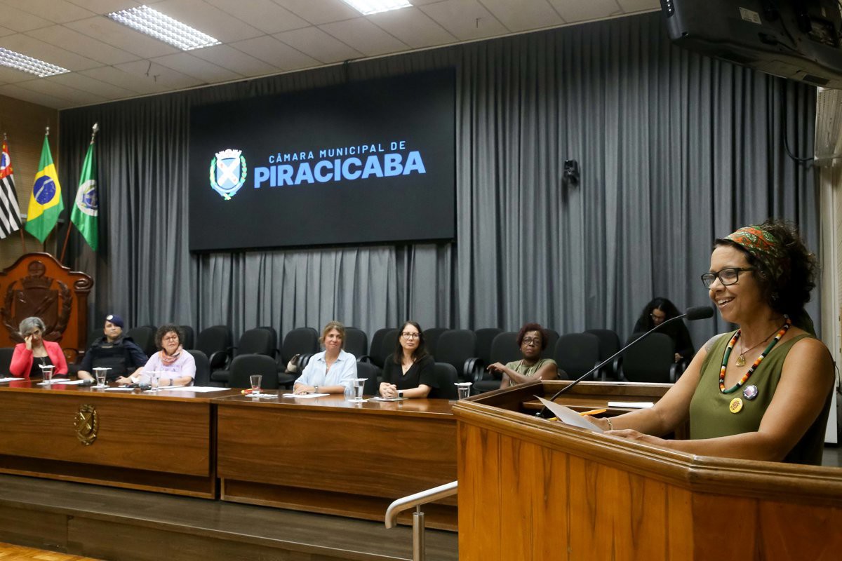 Reunião solene da Câmara celebra o Dia Internacional e Semana Especial da Mulher