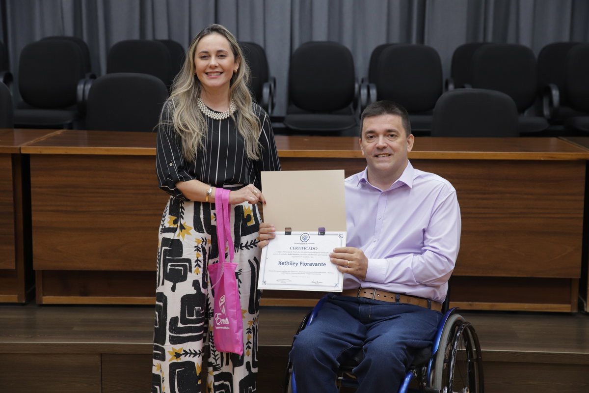 Homenageada Kethiely Fioravante