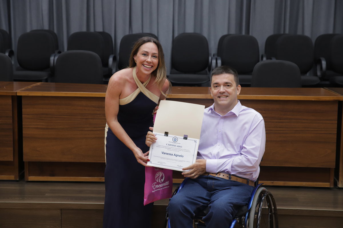 Homenageada Vanessa Agnelo