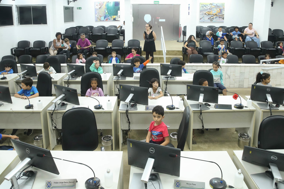 Atividade aconteceu na tarde desta quarta-feira (11), no Plenário "Francisco Antonio Coelho"