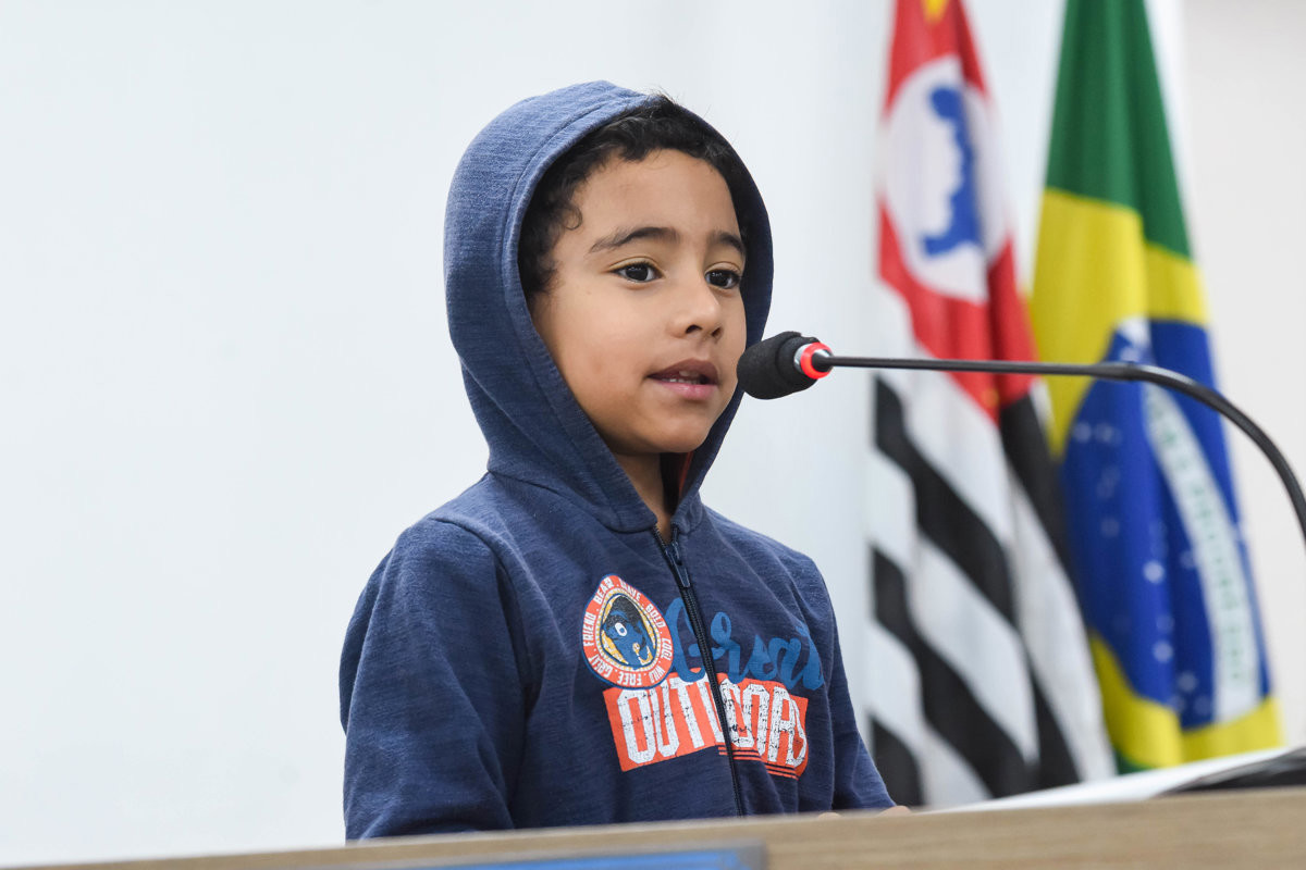 Projeto conheça o Legislativo