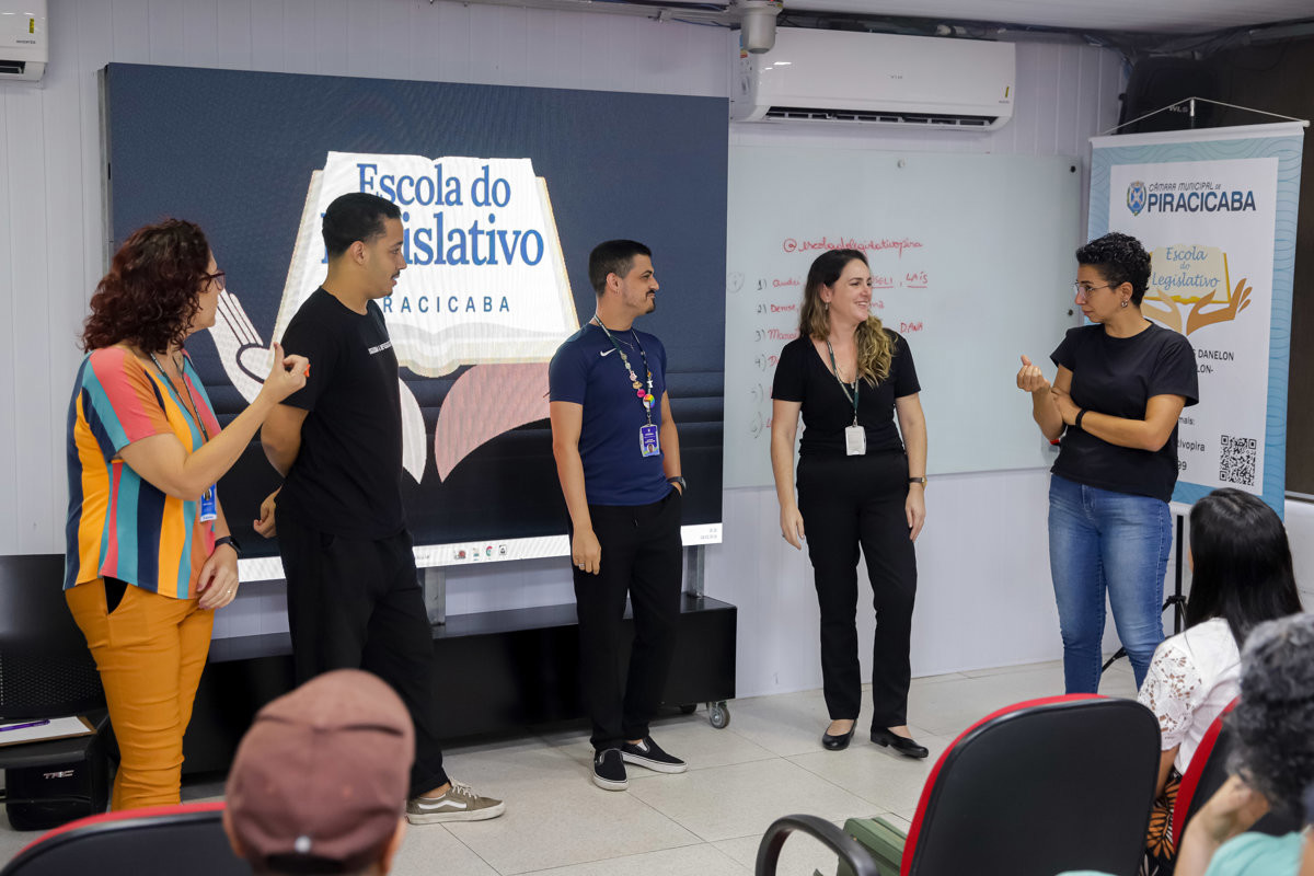 Câmara reinicia cursos de Libras em parceria com o Instituto Federal