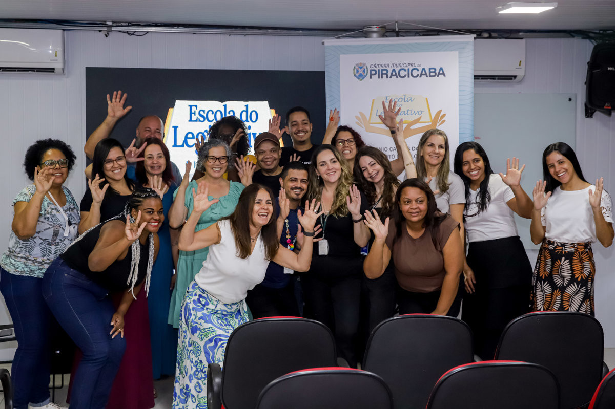 Câmara reinicia cursos de Libras em parceria com o Instituto Federal