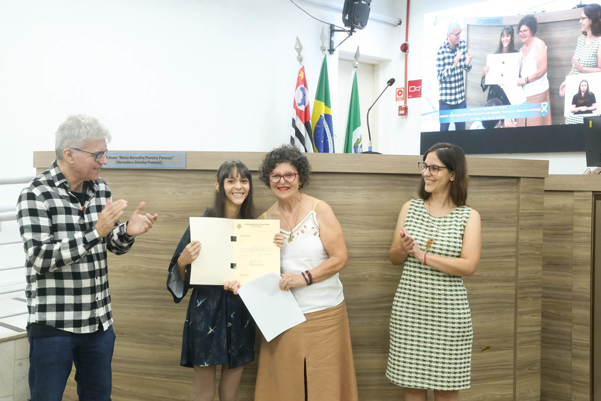 Homenagem a jovem Aurora é de autoria da vereadora Rai de Almeida