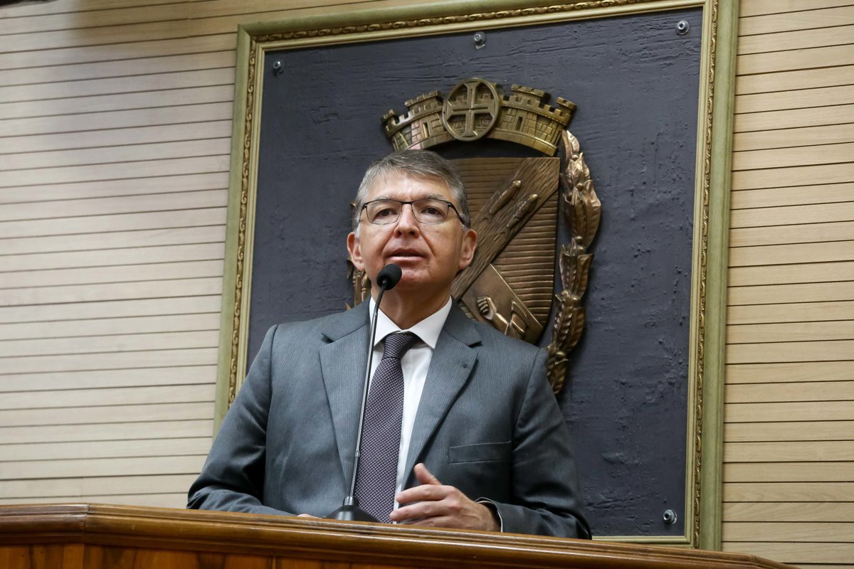 Professor Dr. Ernani Pinto Júnior