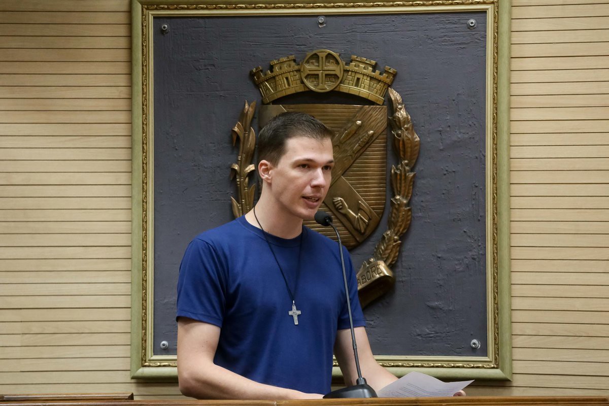 Catequistas e vicentinos foram homenageados por iniciativa dos vereadores Pedro Kawai e Felipe Gema