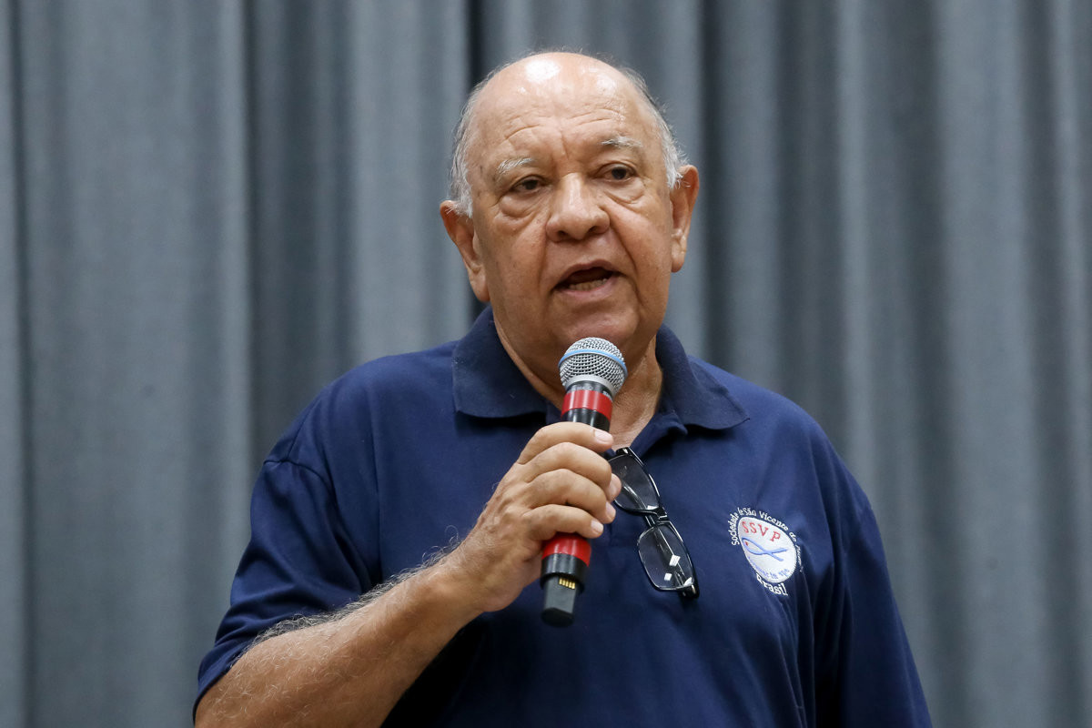 Catequistas e vicentinos foram homenageados por iniciativa dos vereadores Pedro Kawai e Felipe Gema