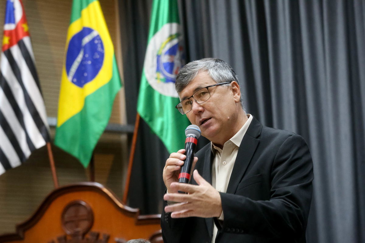 Catequistas e vicentinos foram homenageados por iniciativa dos vereadores Pedro Kawai e Felipe Gema