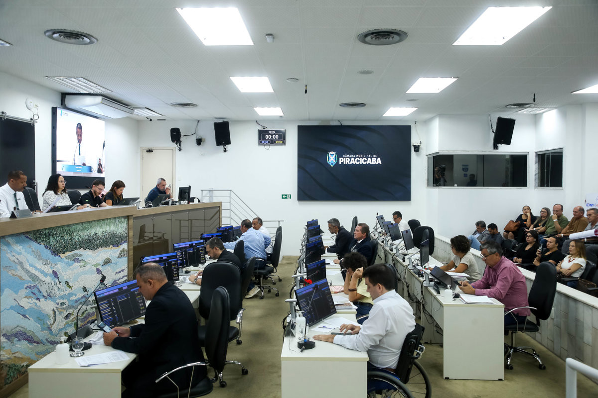 Câmara aprova moção à karatea, por 50 anos de atuação esportiva