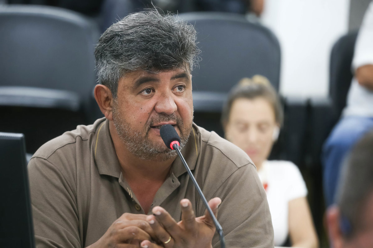 Legislativo aprova homenagem por atuação religiosa e comunitária