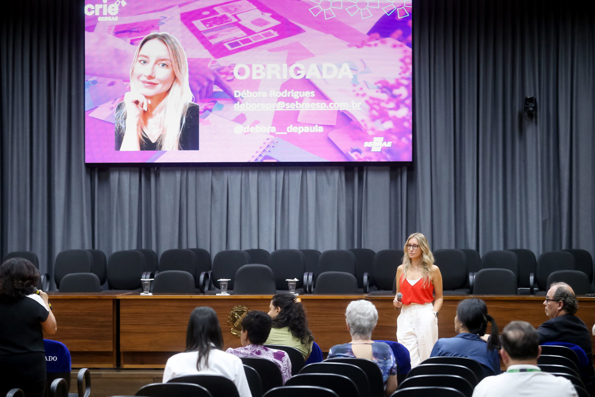 Atividade foi realizada no Salão Nobre "Helly de Campos Melges", na tarde desta quarta (22). Programação segue até sexta-feira (24)