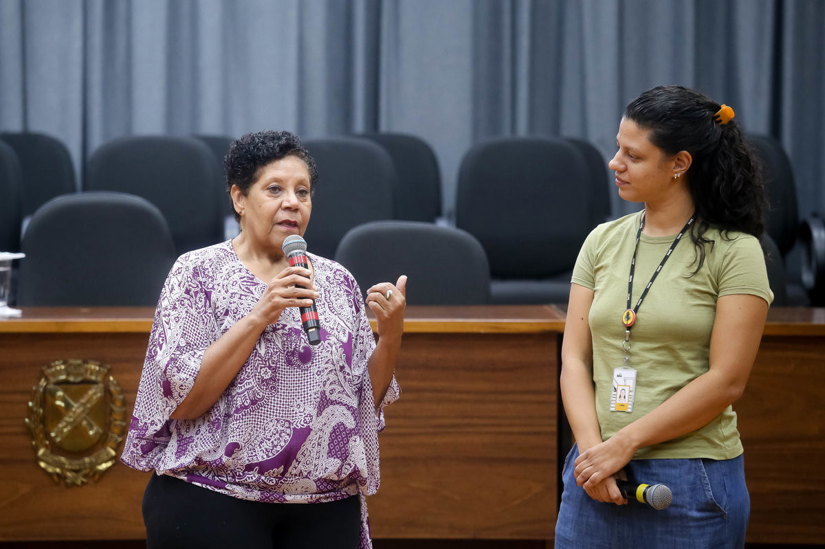 Atividade foi realizada no Salão Nobre "Helly de Campos Melges", na tarde desta quarta (22). Programação segue até sexta-feira (24)