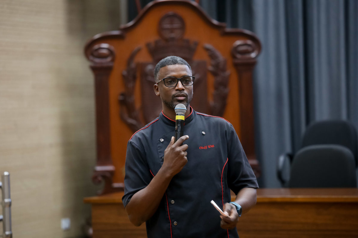 Atividade foi realizada no Salão Nobre "Helly de Campos Melges", na tarde desta quarta (22). Programação segue até sexta-feira (24)