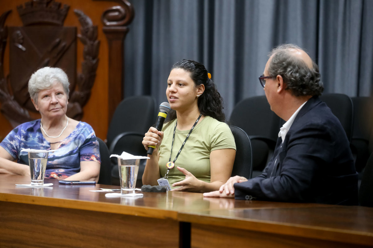 Atividade foi realizada no Salão Nobre "Helly de Campos Melges", na tarde desta quarta (22). Programação segue até sexta-feira (24)