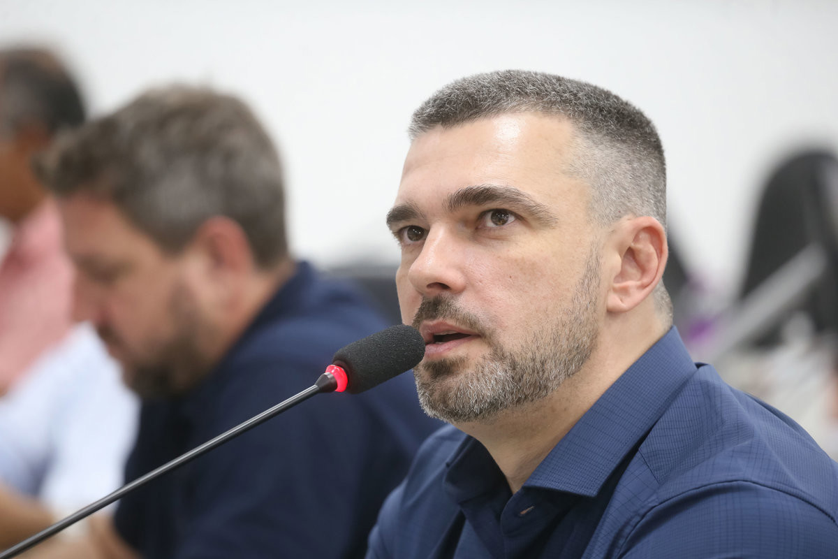 Renan Paes é autor da moção 75/2026, aprovada nesta quinta-feira (23)