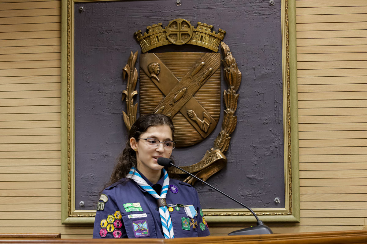 Lissandra Tozzi Fernandes