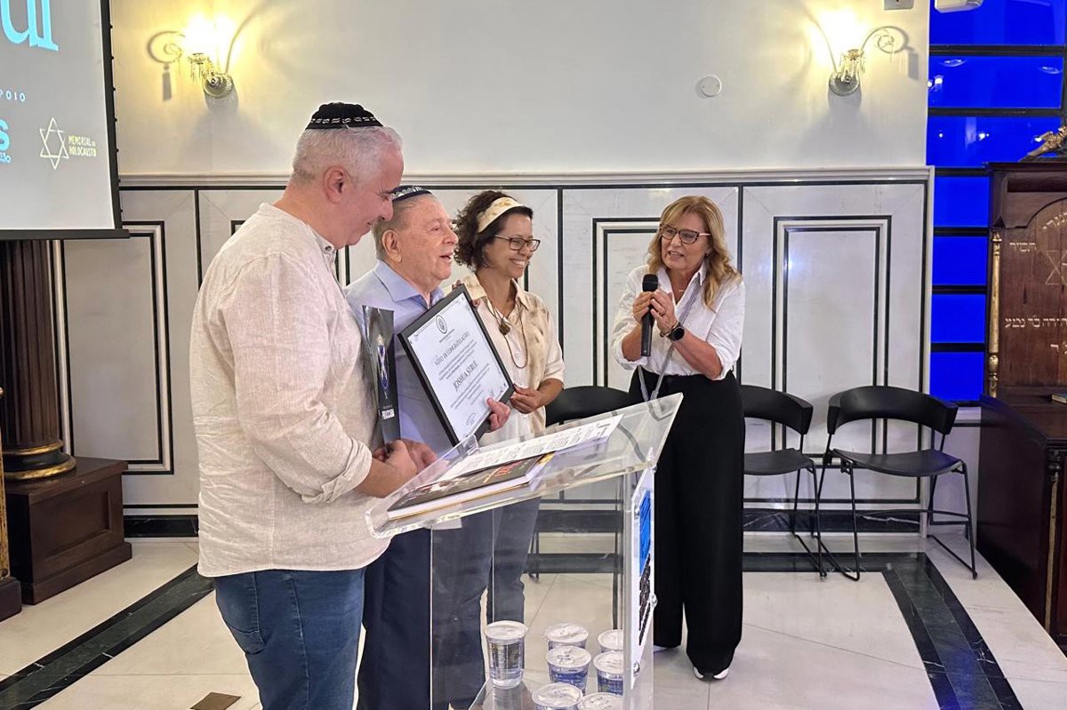 Homenagem reconhece a trajetória de vida de Joshua Strul