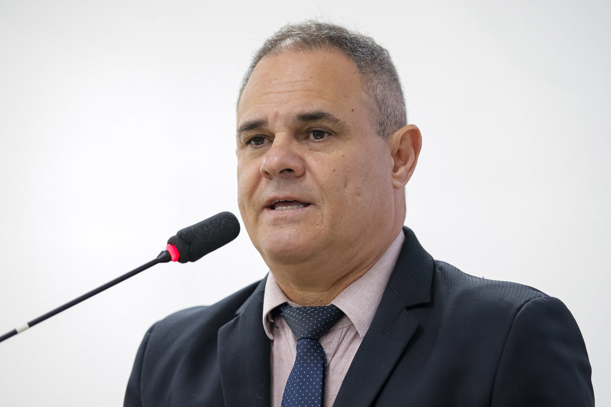 Josef Borges ocupou a tribuna durante a reunião ordinária desta segunda-feira