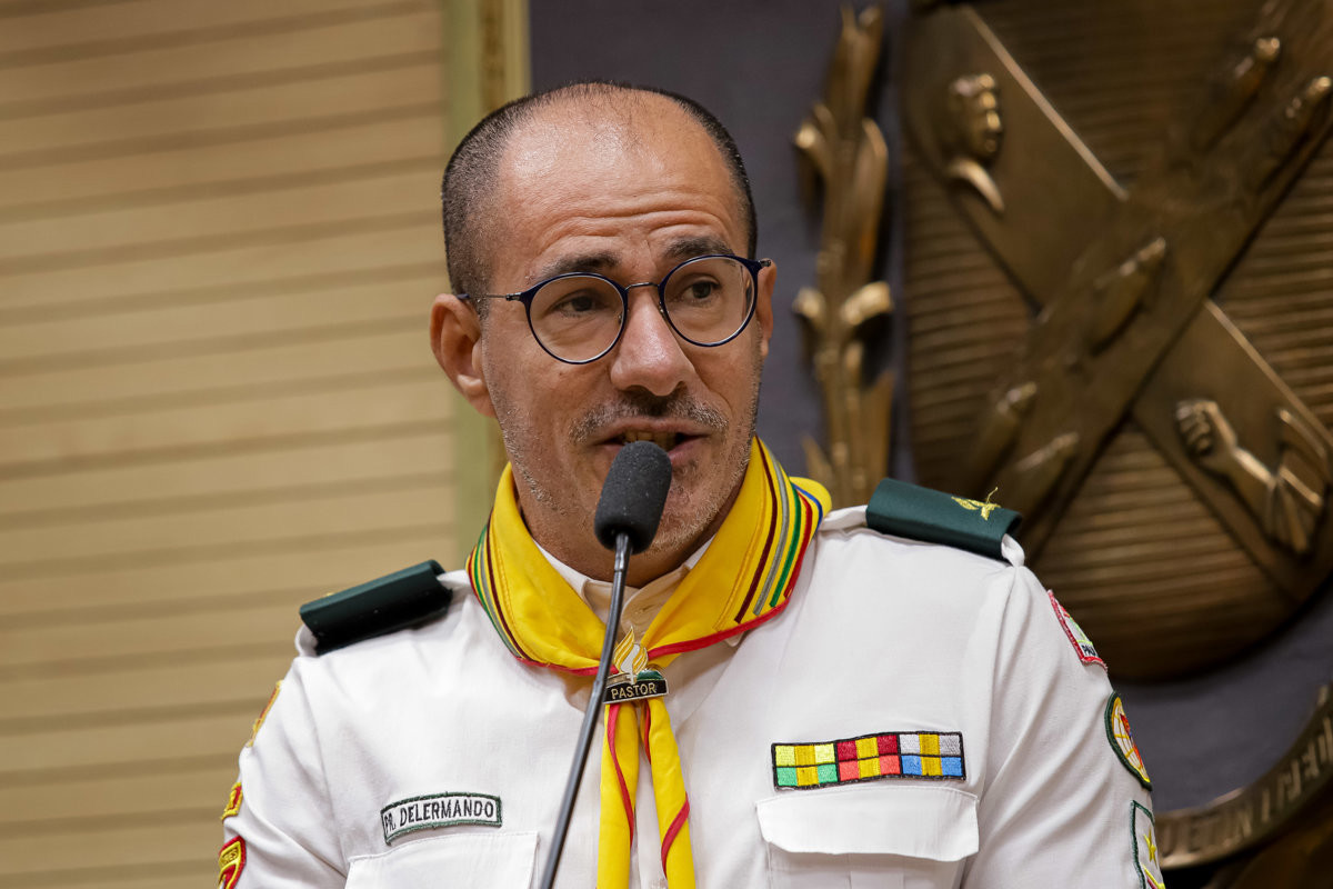 Reunião solene celebrou o Dia dos Desbravadores e Aventureiros