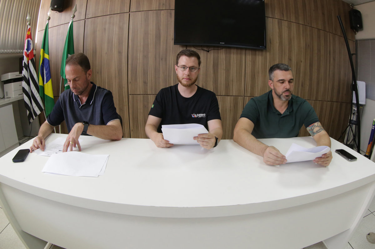 Ao todo, 15 proposituras receberam pareceres favoráveis da CLJR, em reunião nesta quinta-feira (30)