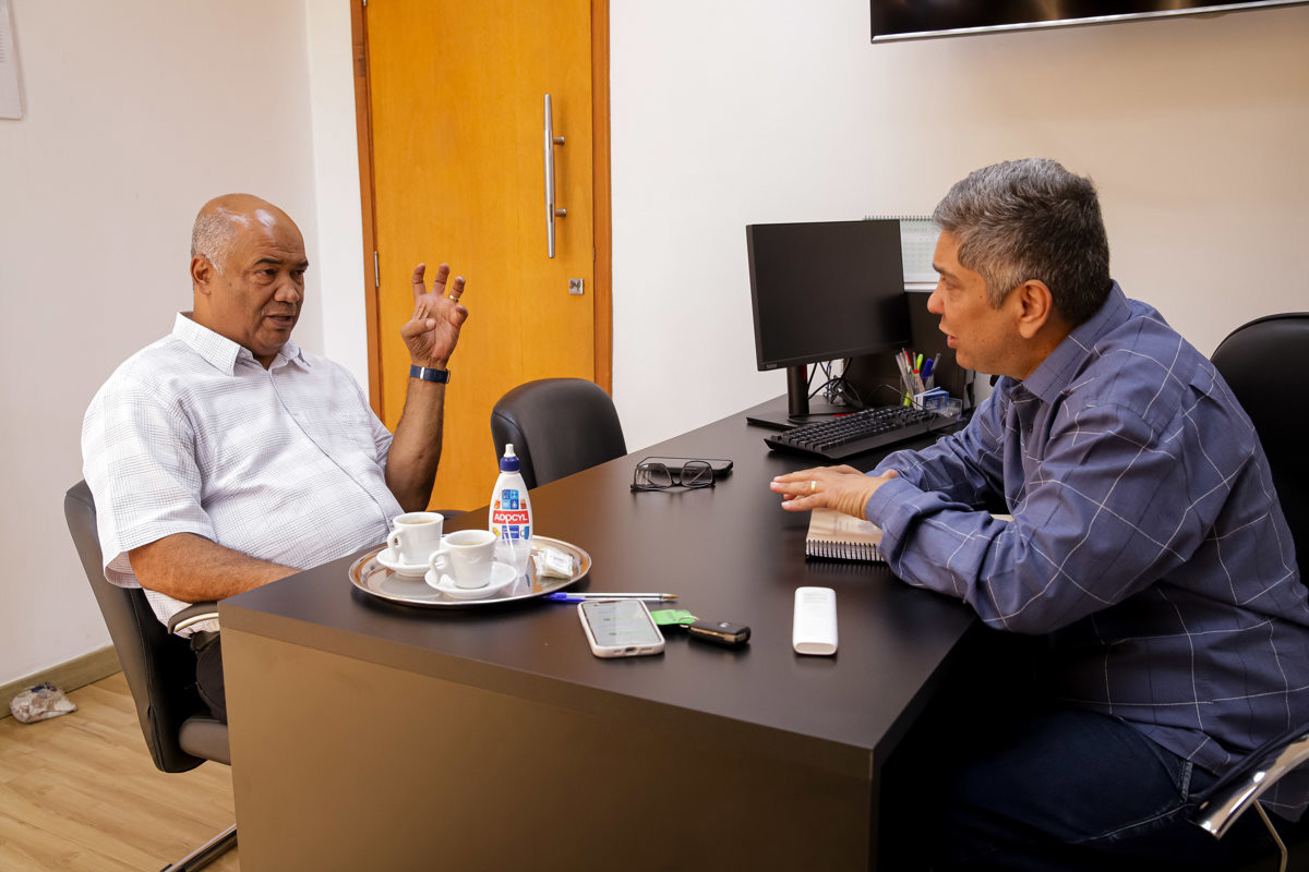 Encontro ocorreu na manhã desta segunda-feira