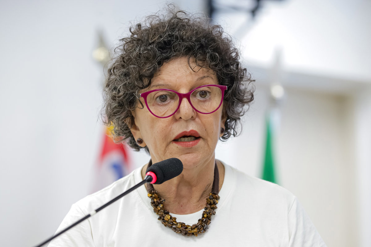 Rai de Almeida é autora do requerimento 495/2026, aprovado nesta quinta (8)