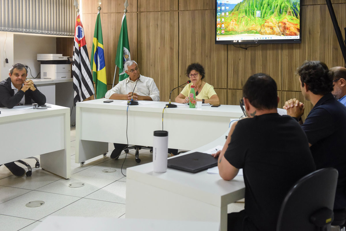 Fórum de Inovação discute regimento interno e novas ações por uma cidade melhor