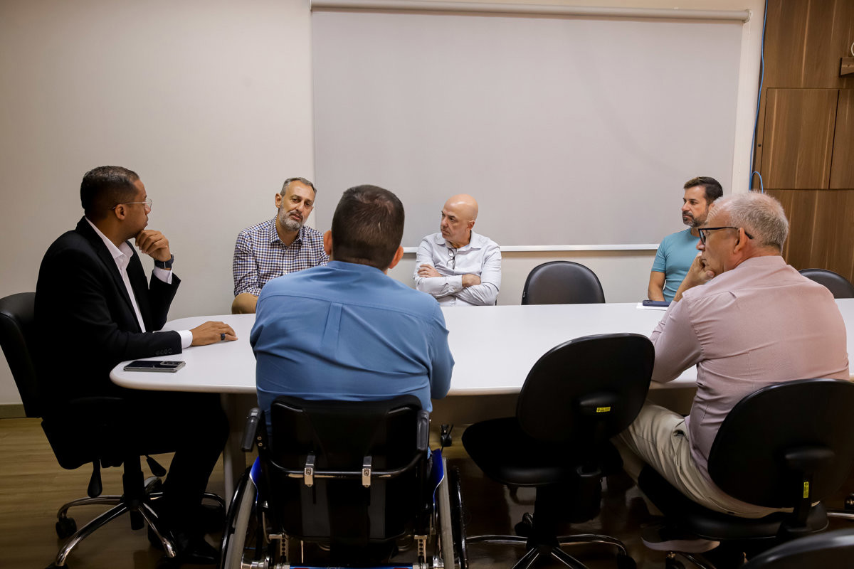 Encontro aconteceu na sala da presidência nesta quinta-feira