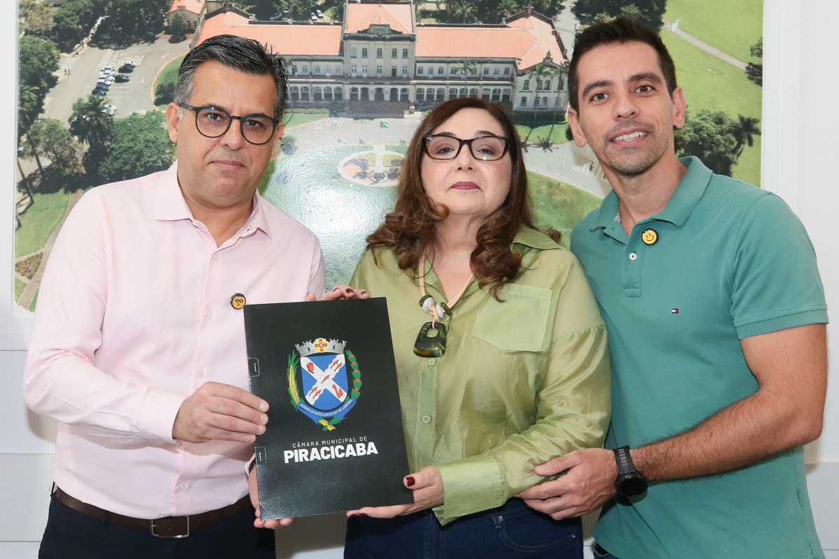 Vereador Fábio Silva destacou que o SAD articula saúde, assistência e cidadania ao promover atendimento dos pacientes em casa