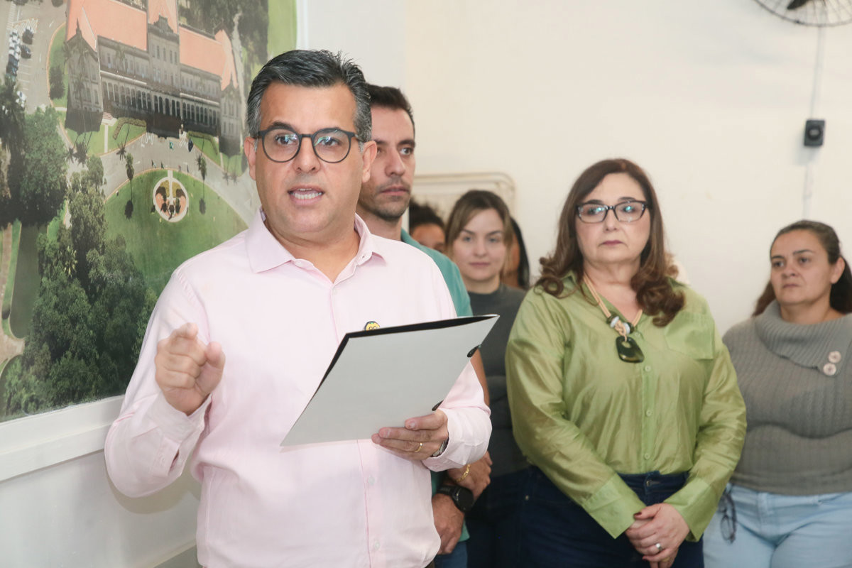 Vereador Fábio Silva destacou que o SAD articula saúde, assistência e cidadania ao promover atendimento dos pacientes em casa