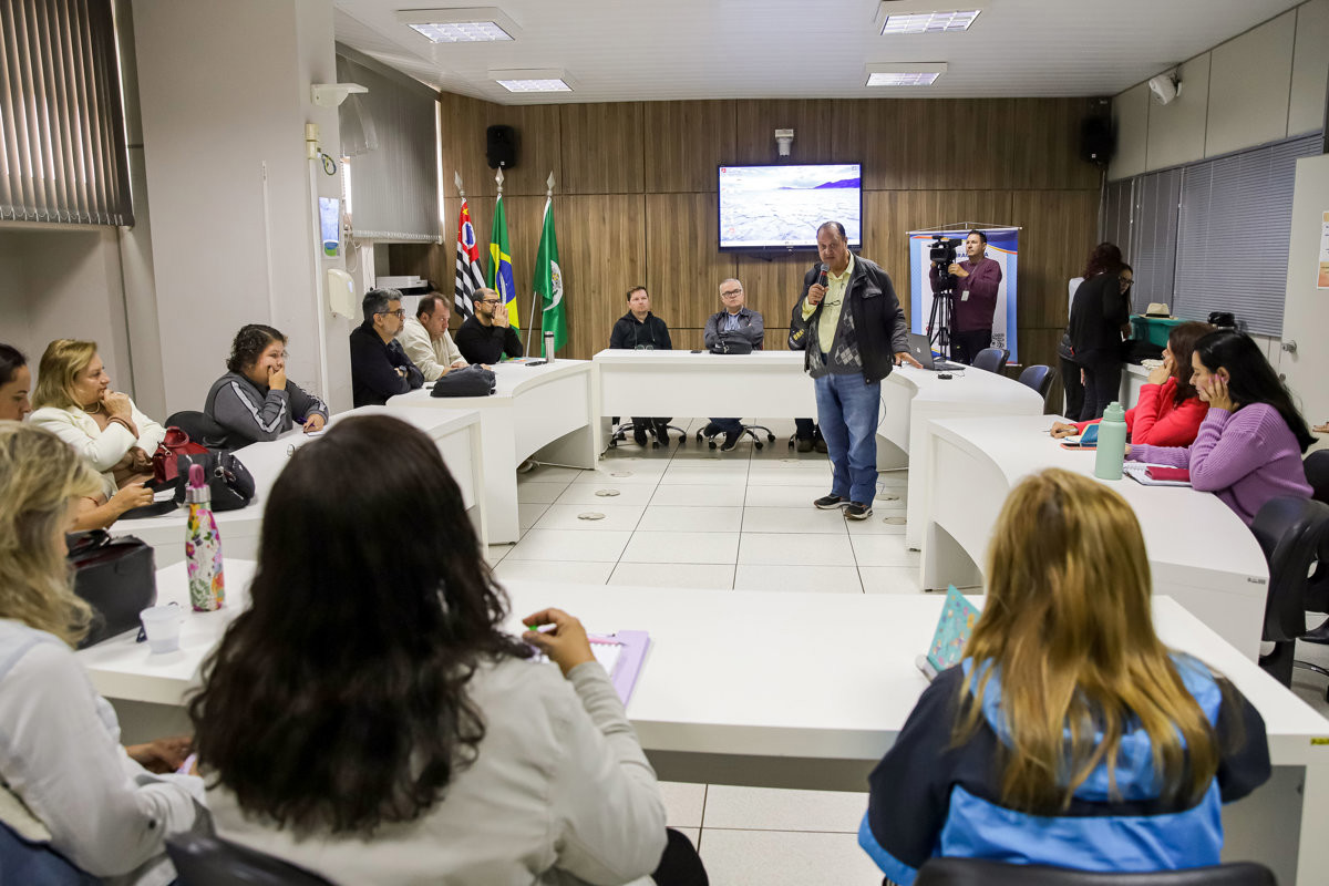 Conceito de justiça restaurativa é vivenciado por educadores da rede estadual